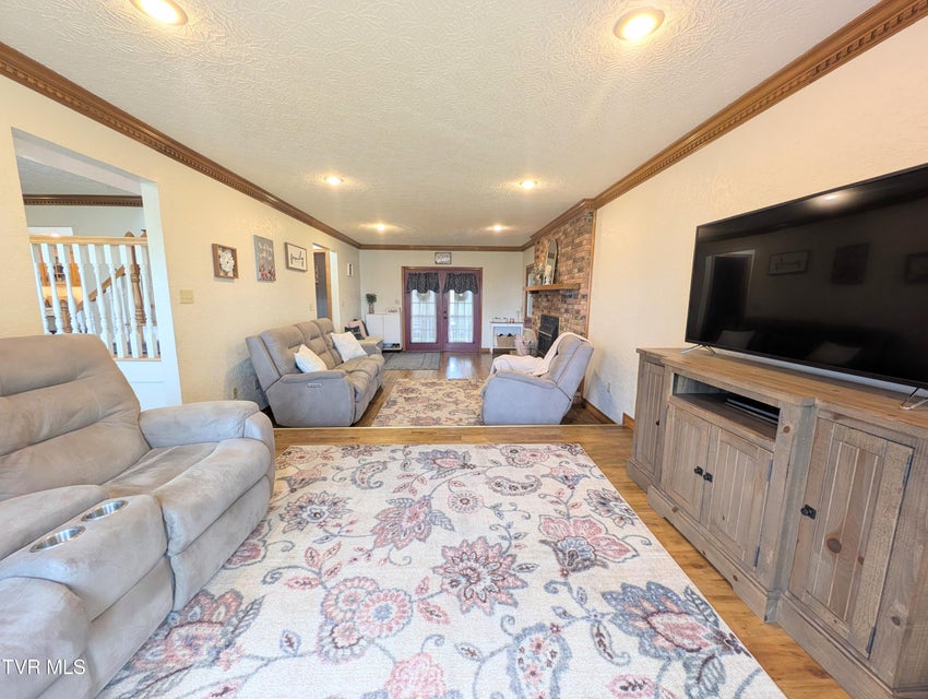 Photo #24: 275 Pilgrim Way