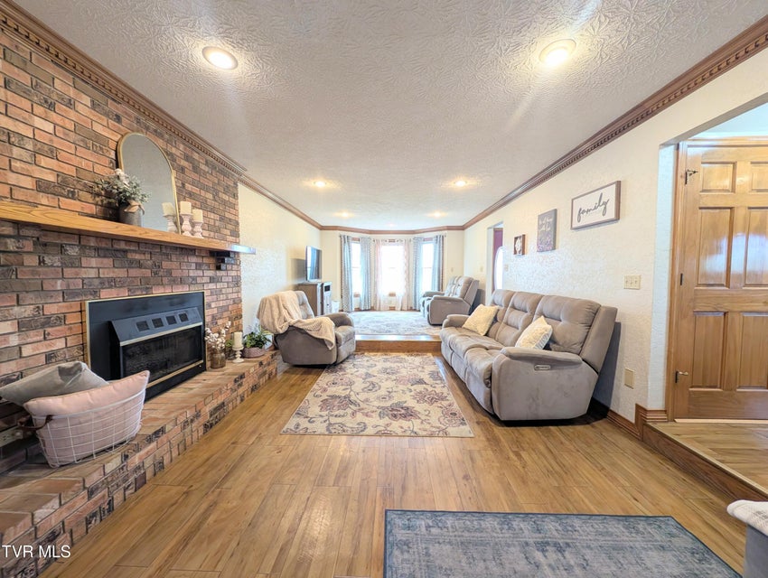 Photo #27: 275 Pilgrim Way