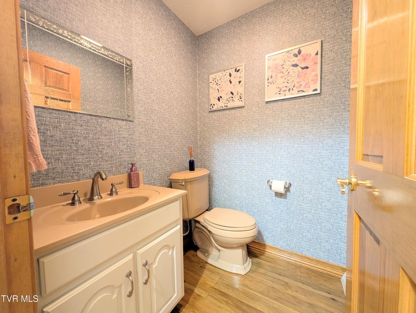 Photo #29: 275 Pilgrim Way