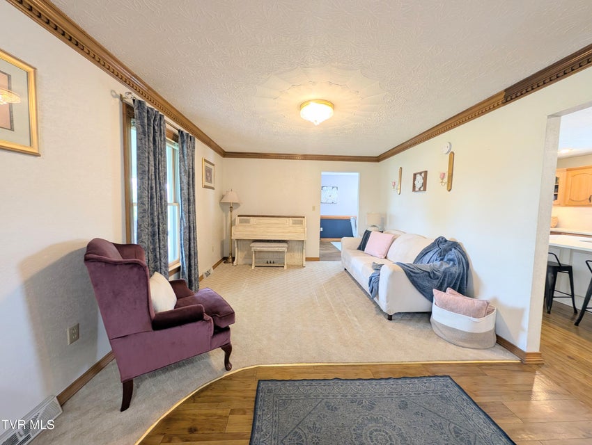 Photo #38: 275 Pilgrim Way