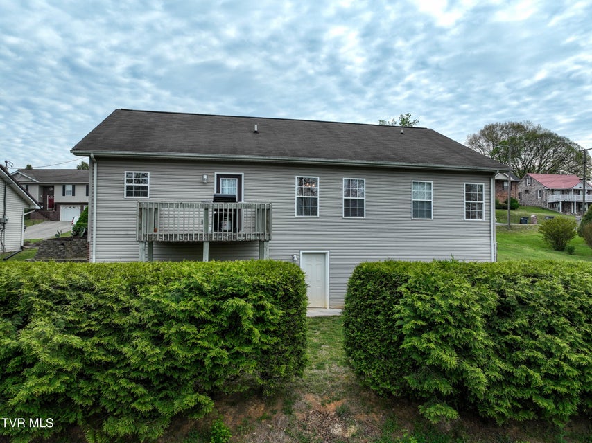 Photo #69: 176 Woodmont Avenue