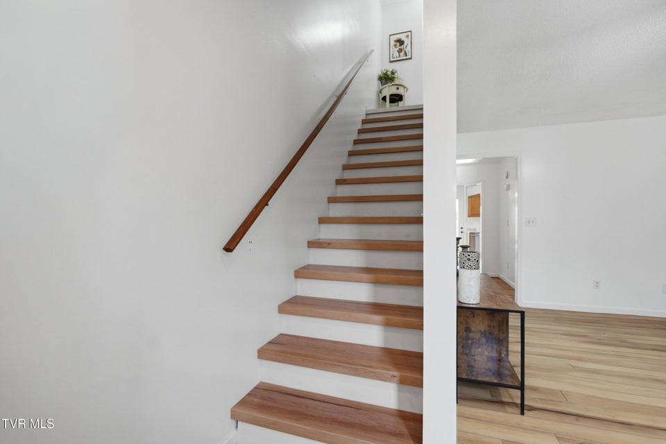 Photo #5: 44 Tulip Grove Circle