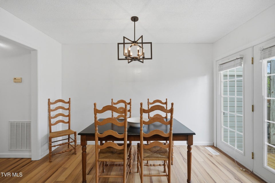 Photo #12: 44 Tulip Grove Circle