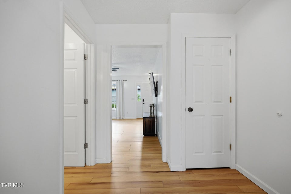 Photo #13: 44 Tulip Grove Circle