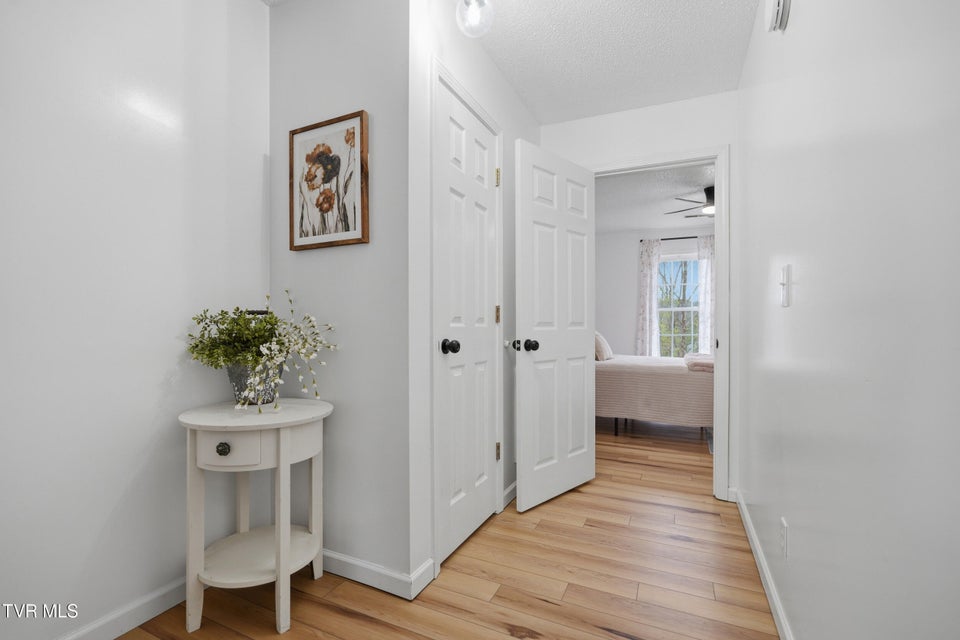 Photo #16: 44 Tulip Grove Circle