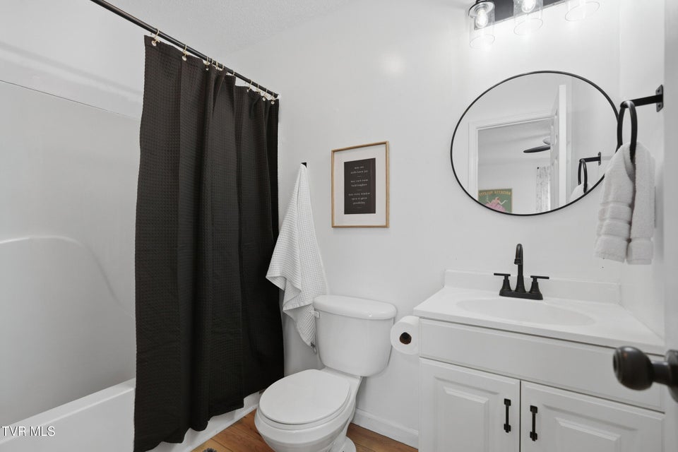 Photo #20: 44 Tulip Grove Circle