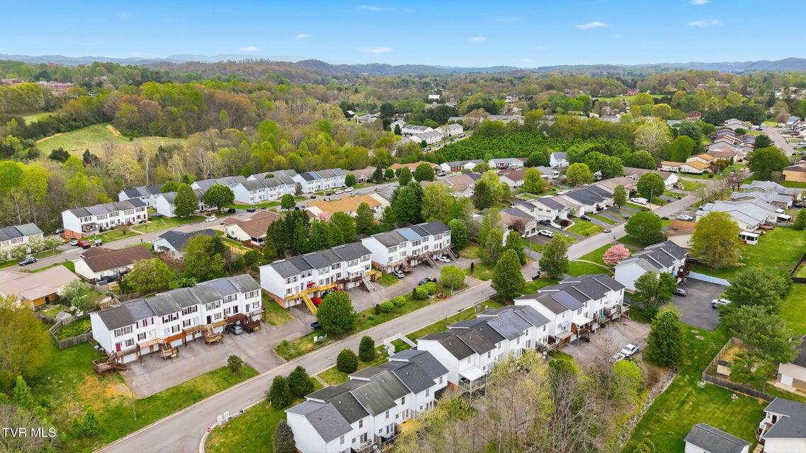 Photo #31: 44 Tulip Grove Circle