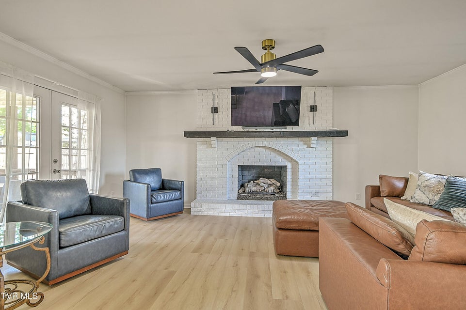 Photo #7: 1420 Ruthbrooke Drive