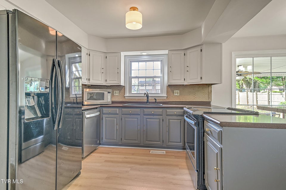 Photo #13: 1420 Ruthbrooke Drive