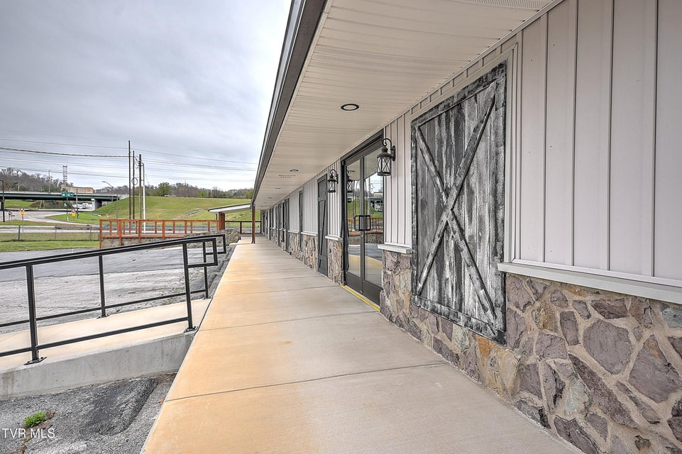 Photo #8: 3100 Roan Street