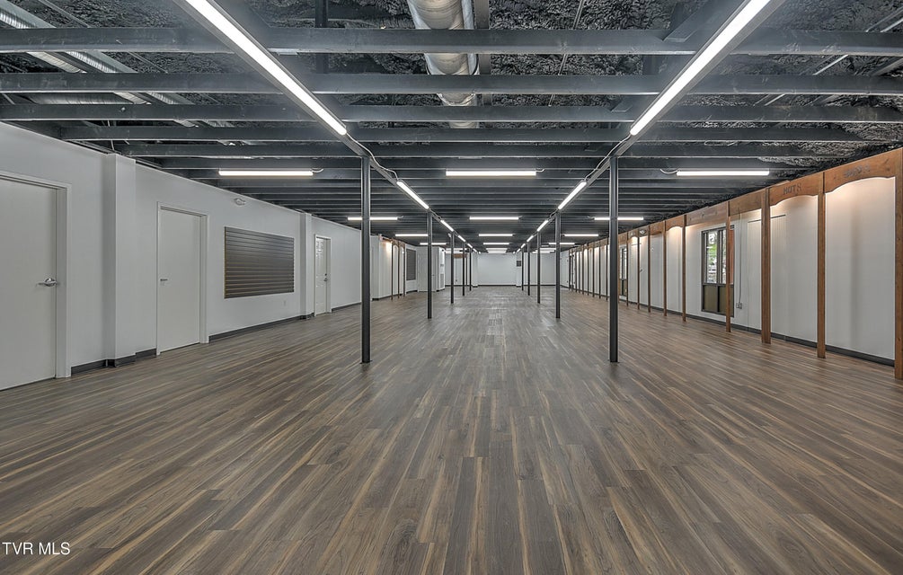 Photo #16: 3100 Roan Street