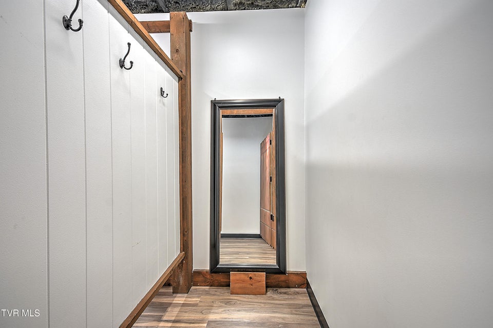 Photo #26: 3100 Roan Street