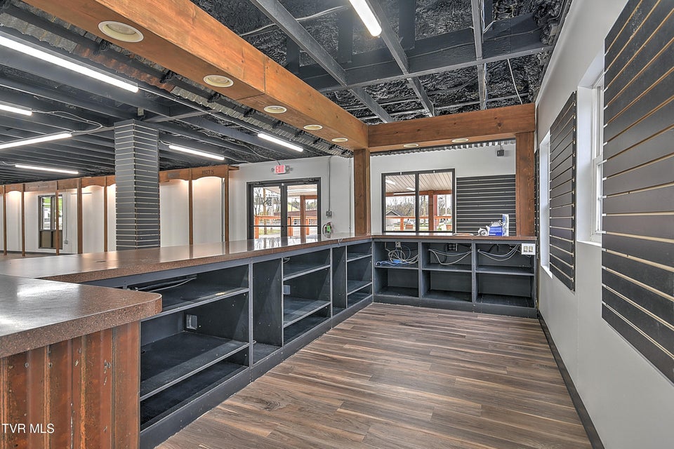 Photo #27: 3100 Roan Street