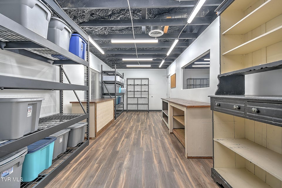 Photo #51: 3100 Roan Street