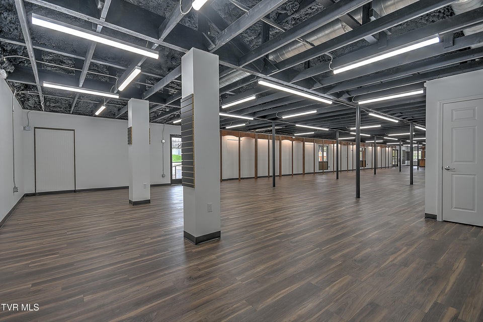 Photo #54: 3100 Roan Street