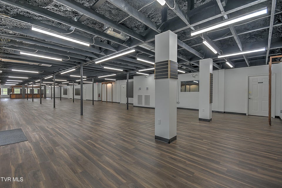 Photo #56: 3100 Roan Street