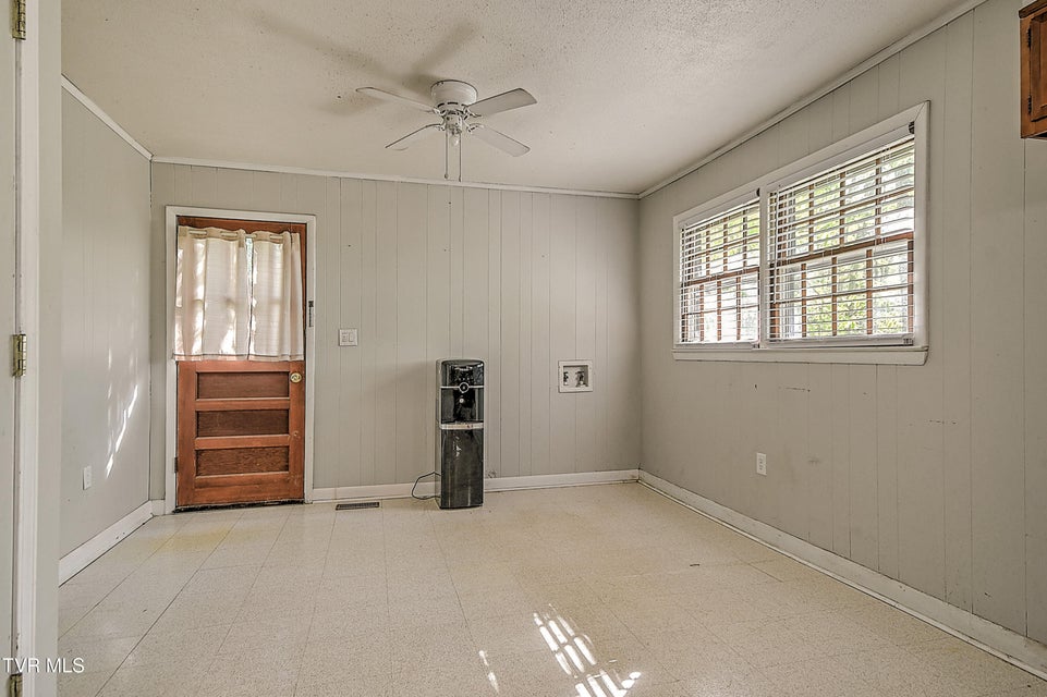 Photo #4: 816 Burwind Court