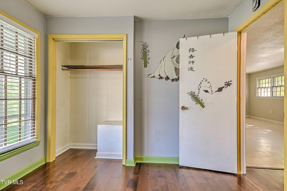 Photo #9: 816 Burwind Court