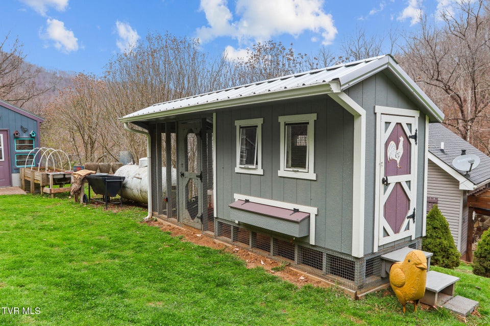 Photo #70: 150 Rice Road