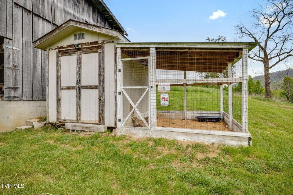 Photo #50: 156 Simpson Road