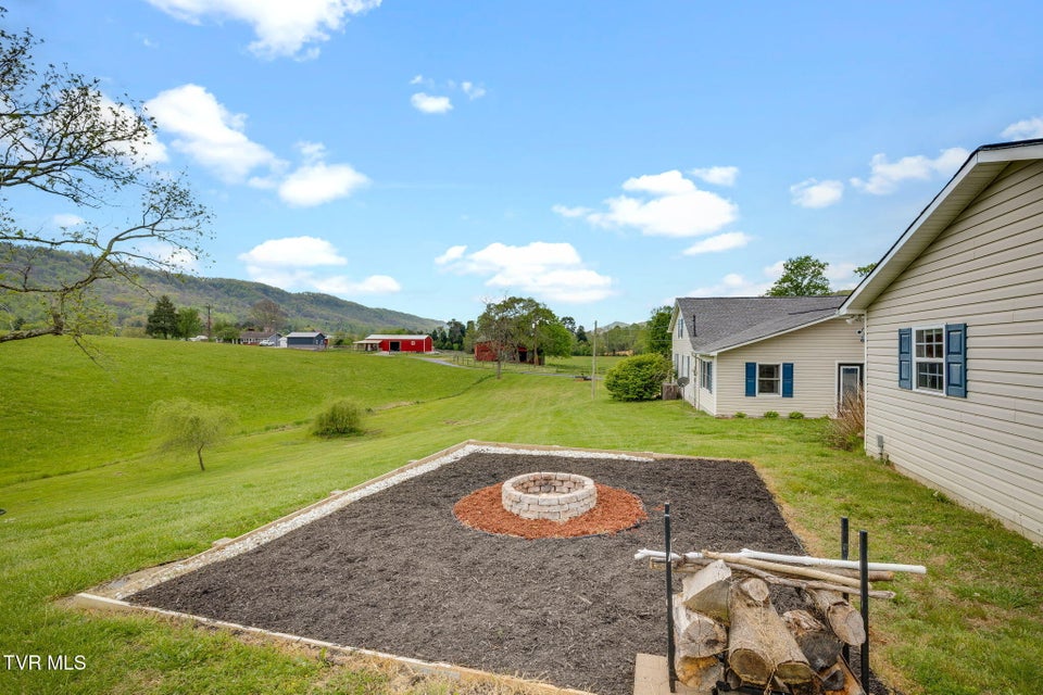 Photo #44: 156 Simpson Road