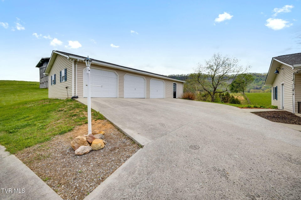 Photo #45: 156 Simpson Road