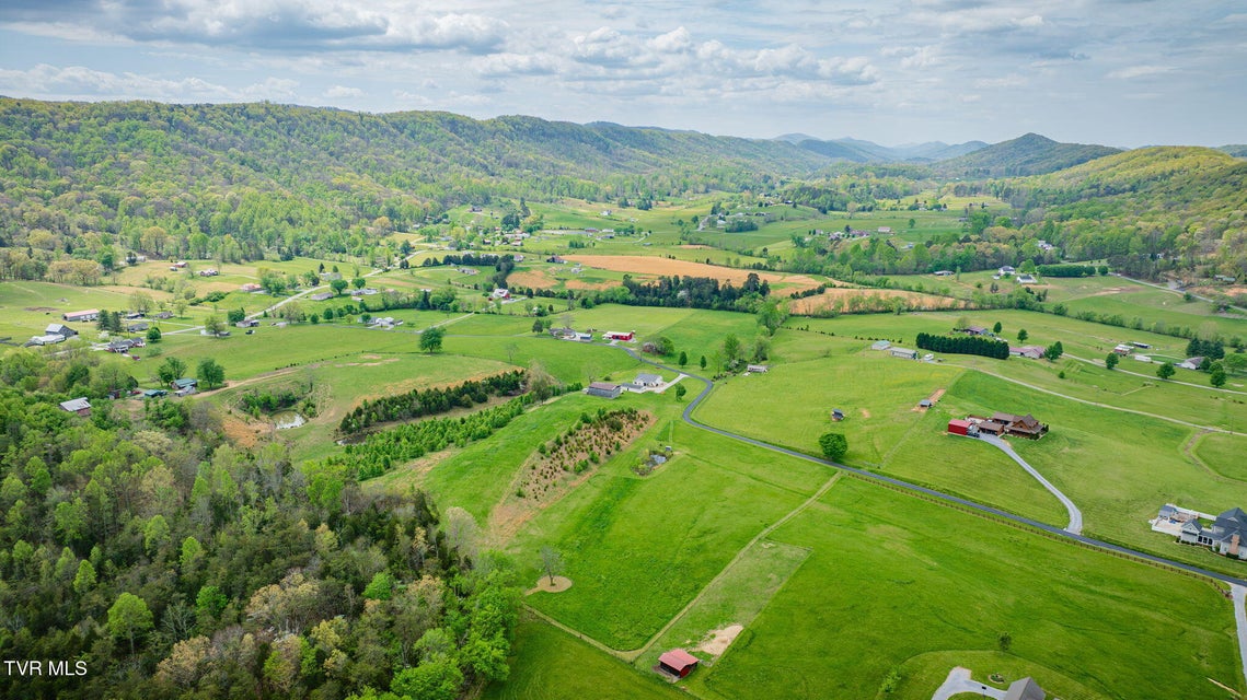 Photo #65: 156 Simpson Road