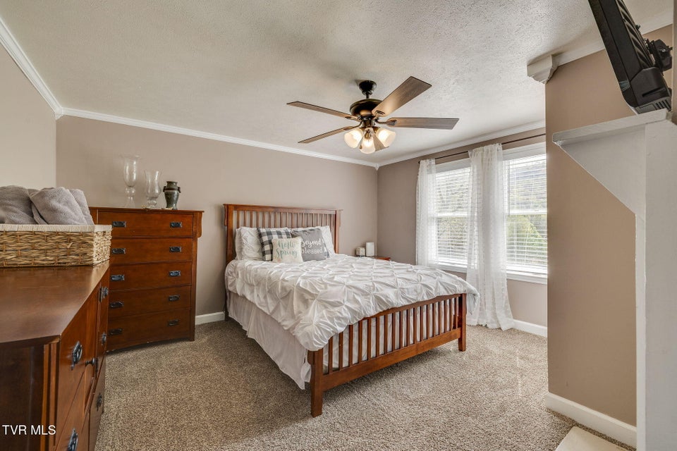 Photo #29: 156 Simpson Road