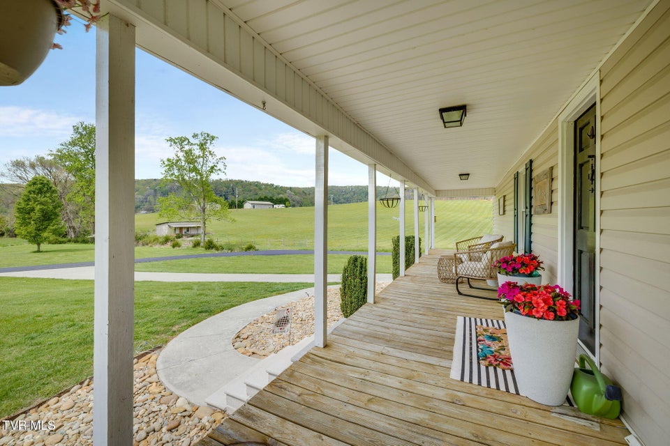 Photo #5: 156 Simpson Road