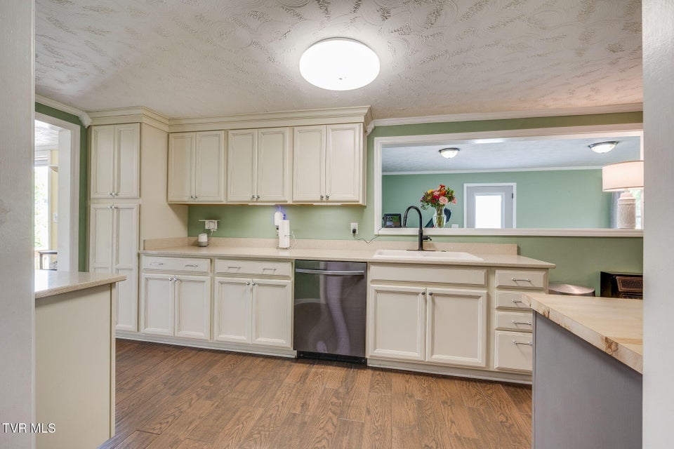 Photo #12: 156 Simpson Road