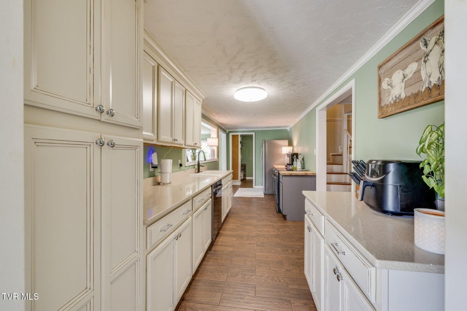 Photo #13: 156 Simpson Road