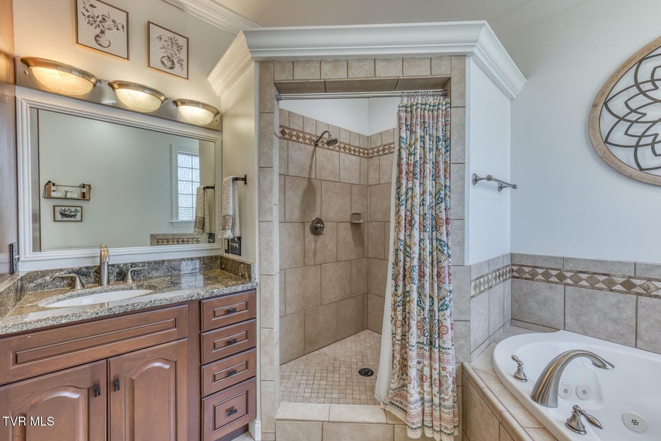 Photo #32: 18348 Buffalo Pond Road