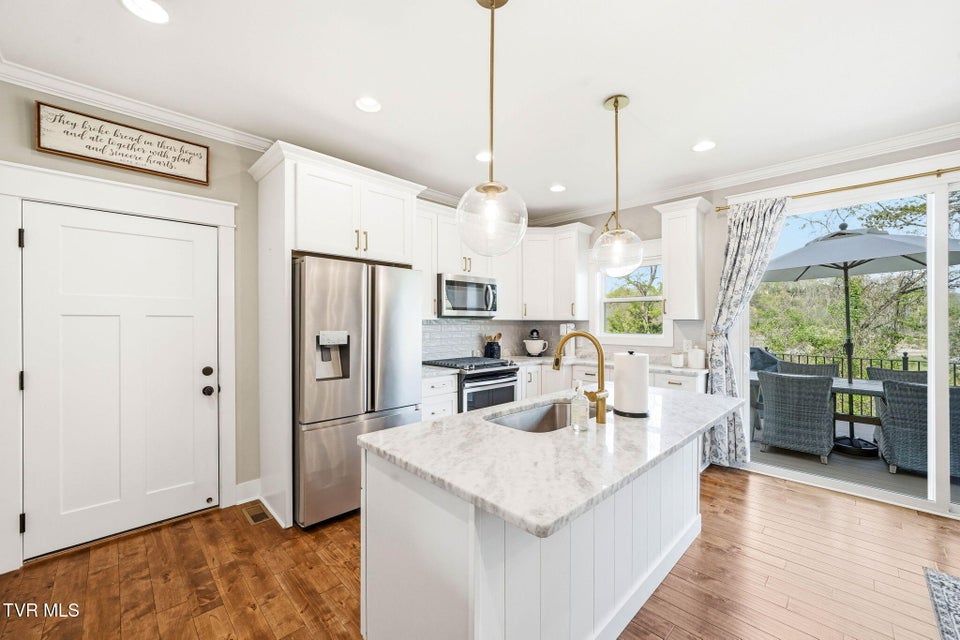 Photo #7: 1361 Prospects Way