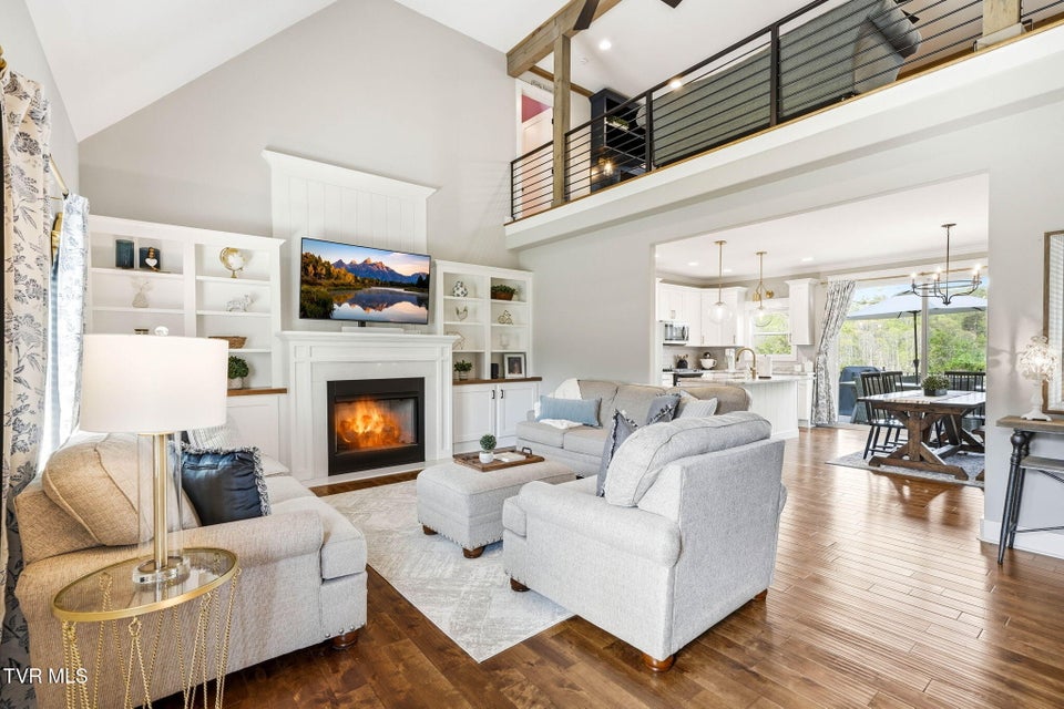 Photo #3: 1361 Prospects Way