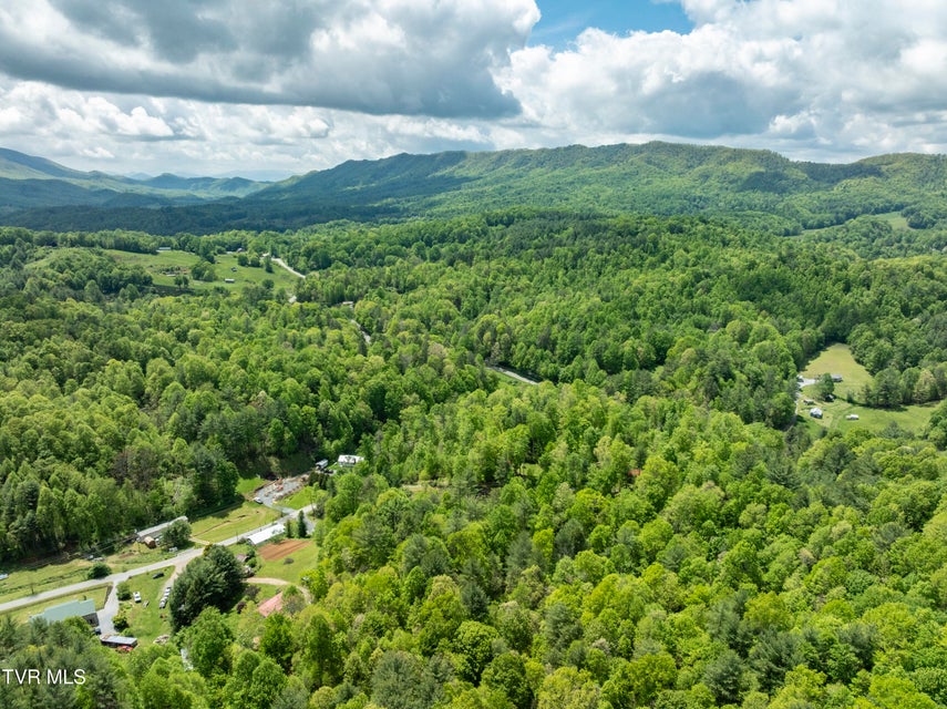 Photo #41: 994 Fairview Road