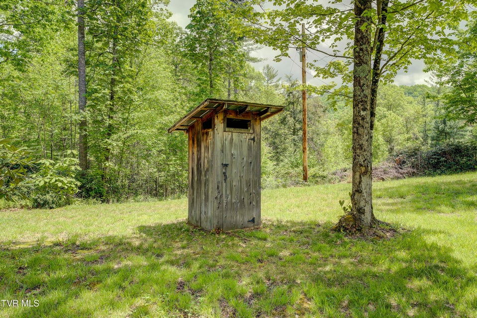 Photo #45: 994 Fairview Road