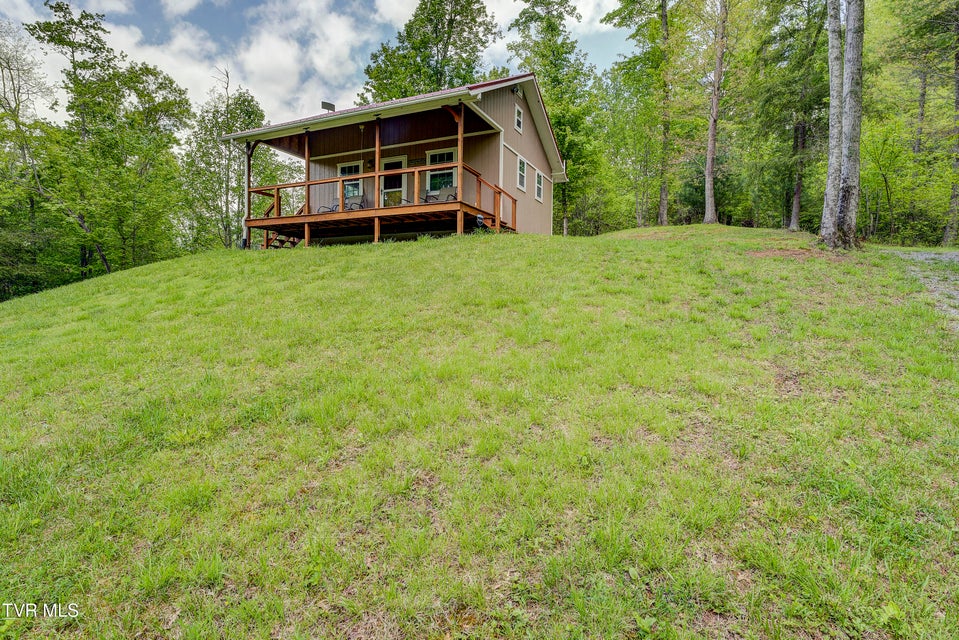 Photo #4: 994 Fairview Road