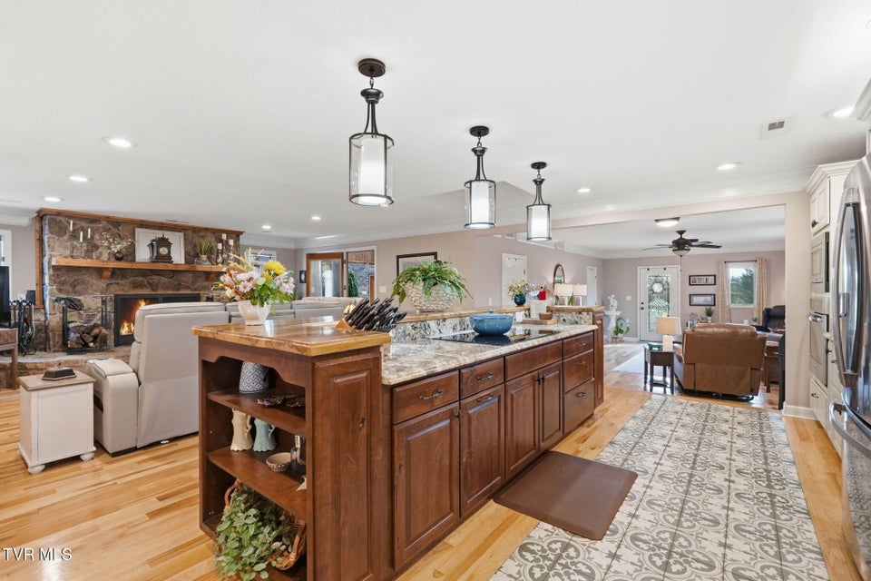 Photo #11: 4953 Weaver Pike