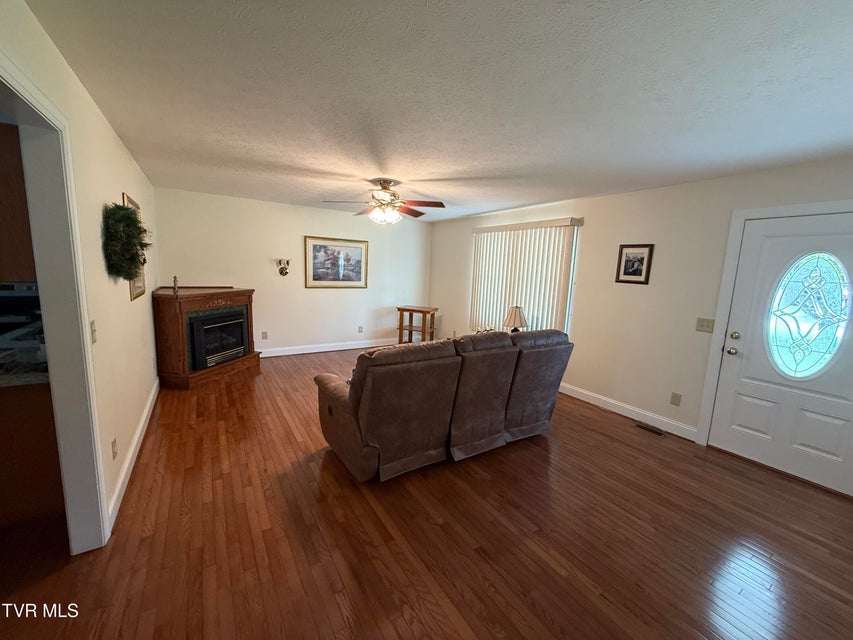 Photo #18: 839 Deerfield Lane