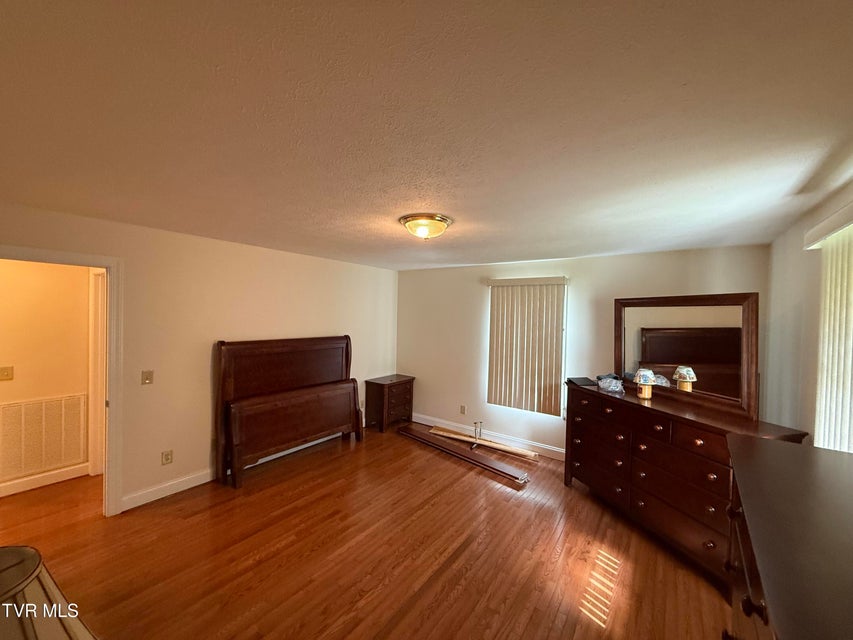 Photo #26: 839 Deerfield Lane