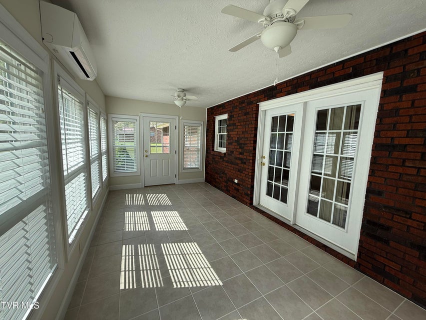 Photo #21: 839 Deerfield Lane