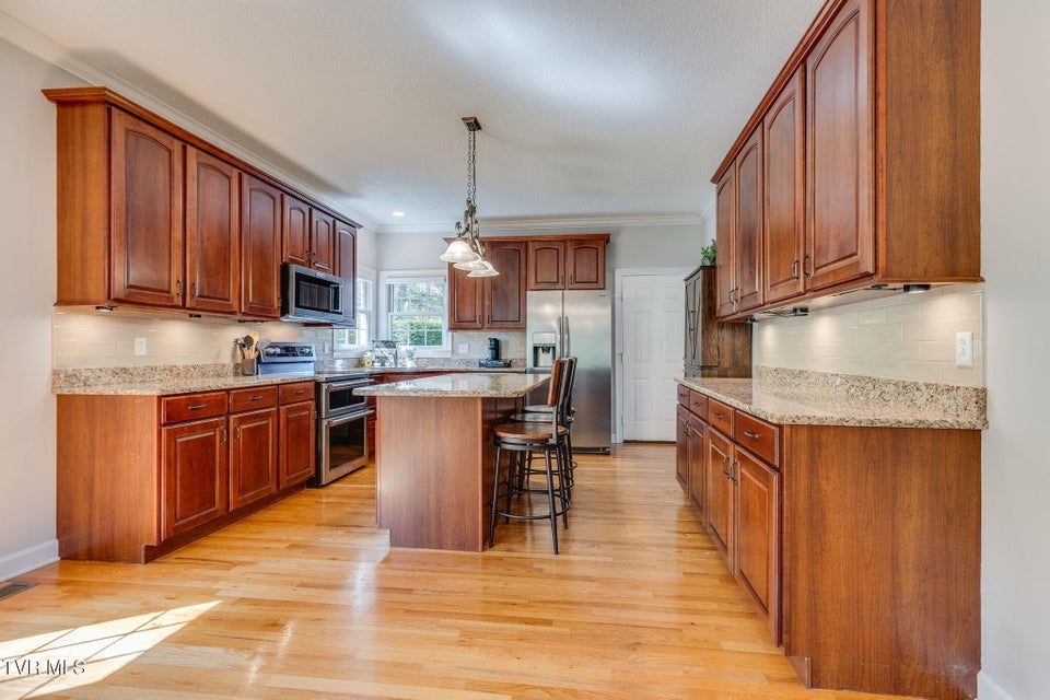 Photo #16: 4 Sage Court