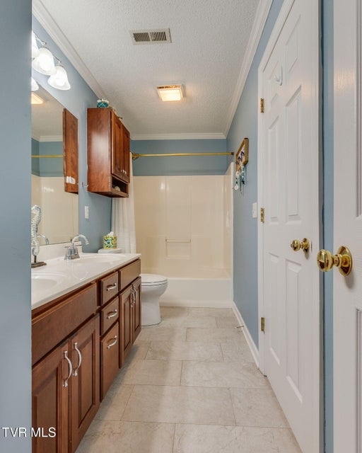 Photo #34: 4 Sage Court