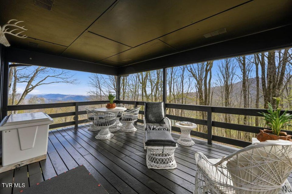 Photo #6: 195 Log Cabin Lane