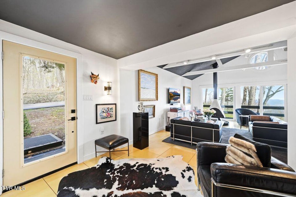 Photo #8: 195 Log Cabin Lane