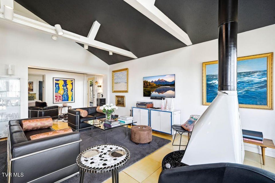 Photo #11: 195 Log Cabin Lane