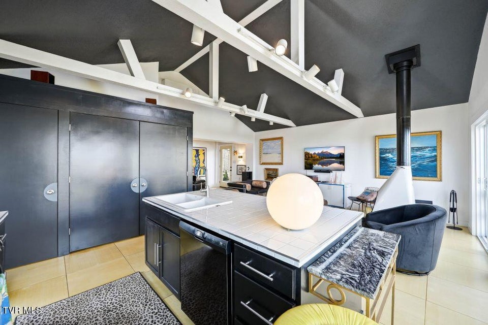 Photo #18: 195 Log Cabin Lane