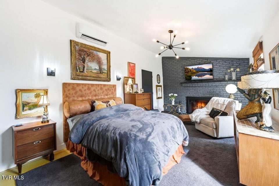 Photo #24: 195 Log Cabin Lane