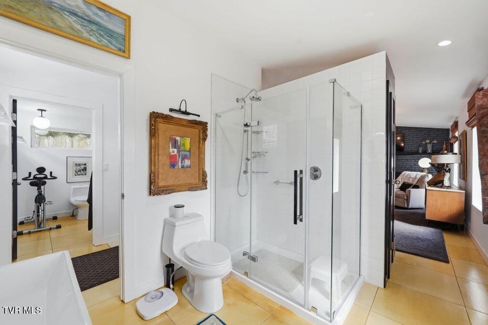 Photo #29: 195 Log Cabin Lane