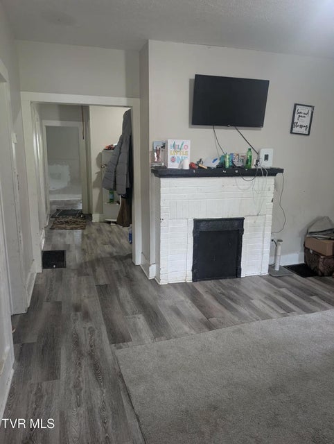 Photo #21: 627 Dixie Street